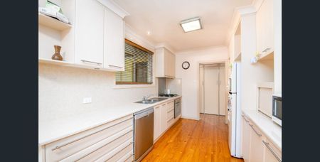 Family Home! - Photo 4