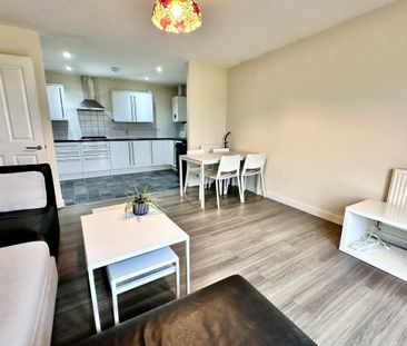 William Morris Close - Photo 4