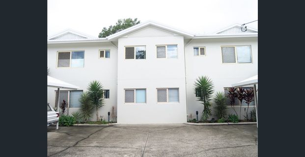 4/150 Pease Street, Manoora, Qld 4870 - Photo 1