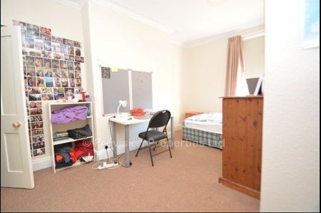 8 Bedroom Student Houses Leeds Hyde Park - Photo 4