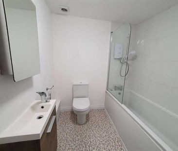 Truro, TR1 - Photo 2