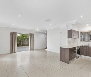 3/43 Kates Street, Morningside QLD 4170 - Townhouse For Rent | Domain - Photo 1