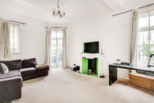 4 bedroom flat to rent - Photo 1
