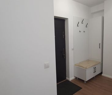Închiriez apartament de 2 camere,situat in cartierul Turnisor,bloc nou - Photo 5