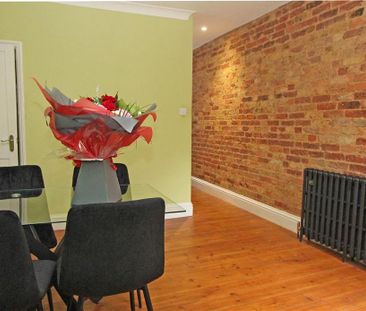 2 bedroom terraced house to rent - Photo 3