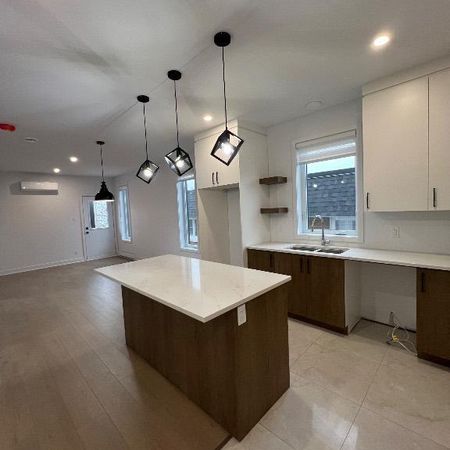 Luxueux, neuf et grand 4 1/2 St-Hyacinthe - Photo 4