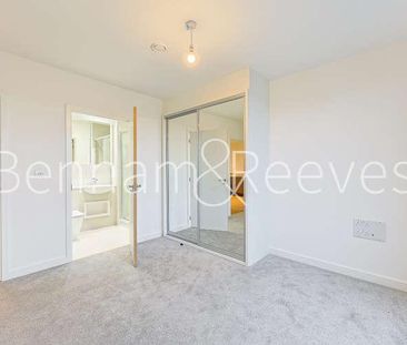Brook Avenue, Wembley, HA9 - Photo 6