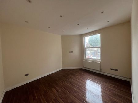 3 Bed Flat, Fishponds Road, BS16 - Photo 3