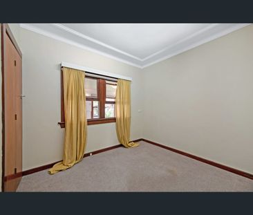 10 Milner Avenue, Hornsby, NSW 2077 - Photo 5