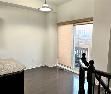 For Lease - 39 DUNDALK Private, Barrhaven, Ontario - Photo 5