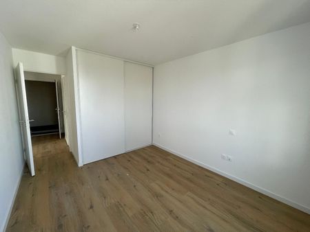 Location Appartement 2 pièces 46m² TOURNEFEUILLE 31170 - Photo 3