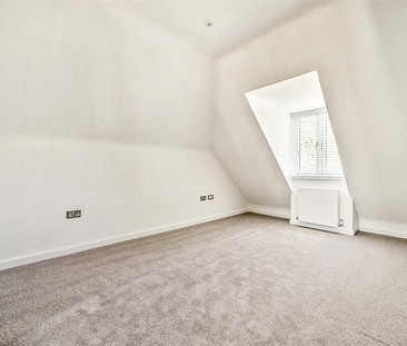 4 bedroom detached house to rent - Photo 5