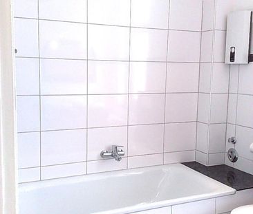 Oberkassel fast am Rhein 3Zimmer Whg Balkon von privat ab 01.04. - Photo 3