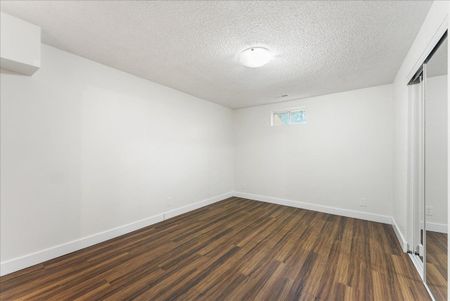 For Lease - 731 Annland Street Unit# Lower, Pickering, Ontario - Photo 2