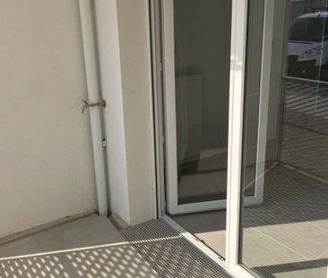 Location Appartement 2 pièces 39m² ST XANDRE 17138 - Photo 3