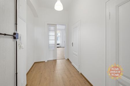 Pronájem bytu 1+1 58 m², Čs. armády 345, Praha - Photo 3