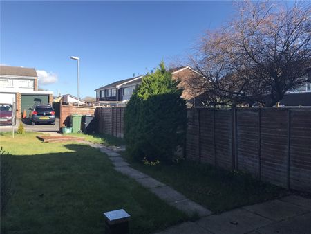 Chelwood Drive, Taunton, TA1 - Photo 3