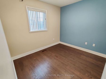 For Lease - 1525 South Parade Court Unit# 33, Mississauga, Ontario - Photo 3