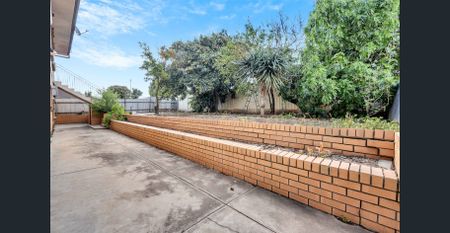 270 Milne Road, Modbury Heights, SA 5092 - Photo 2