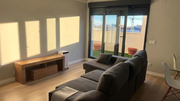 Piso de alquiler en Calle Miguel Cordero del Campillo, 9, San Mamés - La Palomera - Photo 1