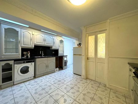 4 bedroom house to rent - Photo 5