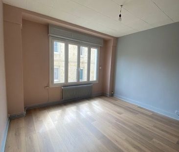 Location Appartement 3 pièces 65m² BORDEAUX 33000 - Photo 4