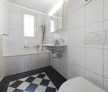 GEMÜTLICHES STUDIO AN GUTER LAGE ZU VERMIETEN - Photo 1