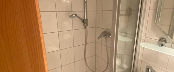 Kleine, nette, möblierte Wohnung - Foto 1