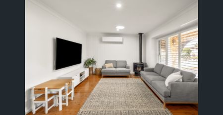 Coastal...Contemporary...YOURS - Photo 2