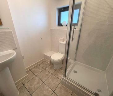 Geoffrey Watling Way, Norwich - Photo 5