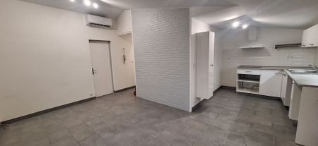 Location Appartement 2 pièces 41m² - Photo 4