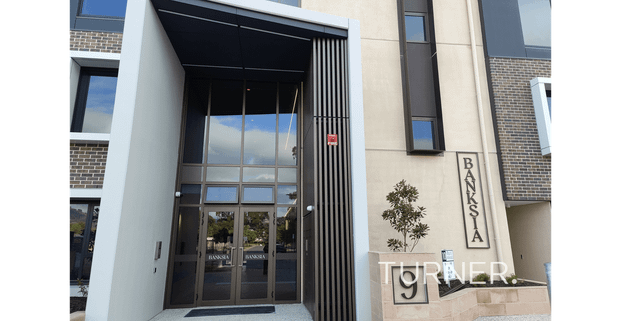 Perfect position apartment in the heart of Glenside - Photo 1