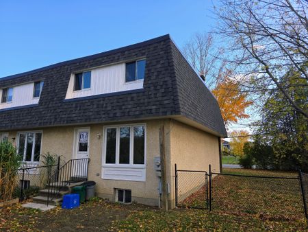 For Lease - 2515 River Road Unit# 3, North Grenville, Ontario - Photo 3