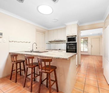 Conveniently Located Coastal Family Home - Photo 6