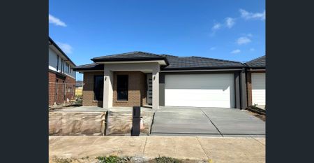 Gorgeous 4 Bedroom Home in Smith's Park Estate!! - Photo 3