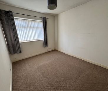 2 Bedroom Town House - Photo 4