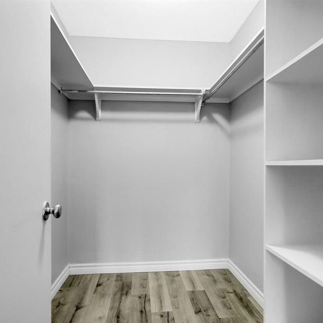 For Lease - 214 Viewmount Drive Unit# 412, Cityview - Parkwoods Hills - Rideau Shore, Ontario - Photo 1