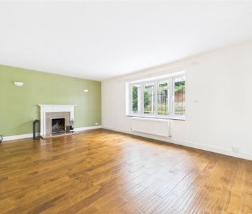 5 bedroom detached house to rent - Photo 3