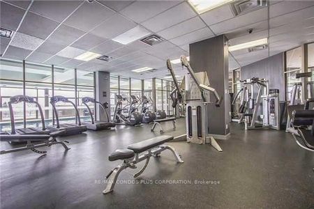 For Lease - 2261 Lake Shore Boulevard Unit# 906, Toronto, Ontario - Photo 2