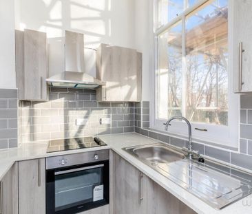 Studio to rent - Photo 5