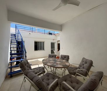 Alquiler de chalet adosado en Calle Conde Campillo - Photo 1