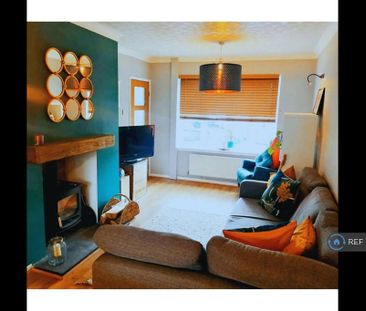 3 bedroom terraced house to rent - Photo 1