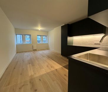 APPARTEMENT T4 - 69.14M² - 69005 - Photo 5