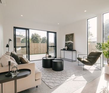 Newly Built Modern Living - Photo 4