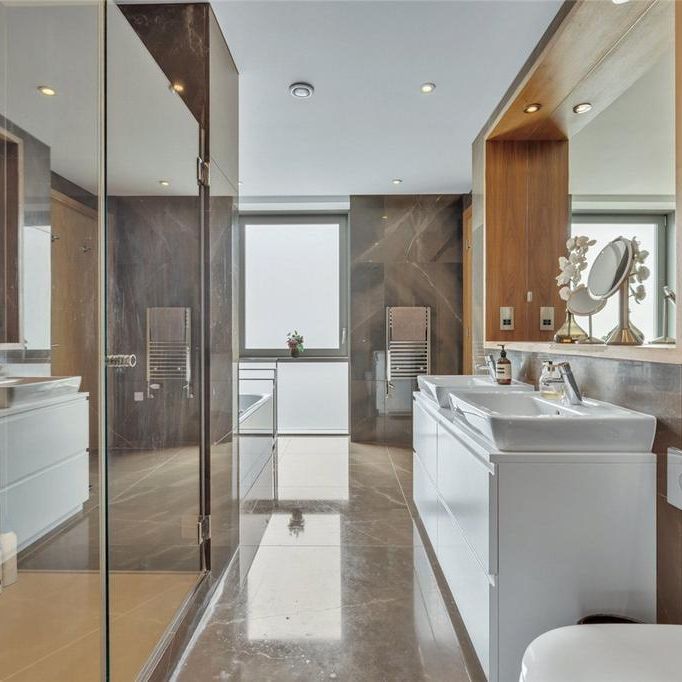 3 bedroom penthouse to rent - Photo 1