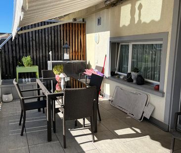 JETZT zu mieten: Vintage 4.5-Zi-Whg + DG mit Terrasse - Photo 6