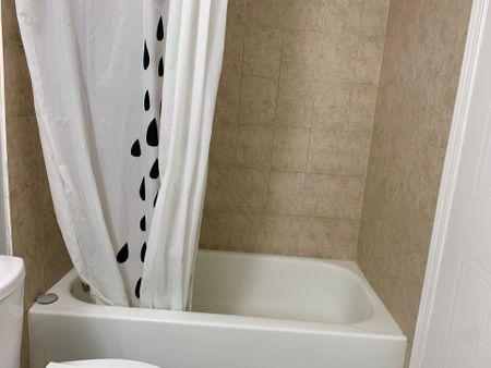 For Lease - 95 Trailwood Drive Unit# 922, Mississauga, Ontario - Photo 4