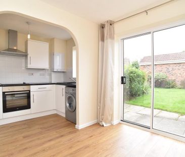 3 bedroom semi-detached house to rent - Photo 5