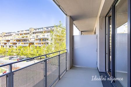 Pronájem bytu 1+kk 35 m² - Photo 3