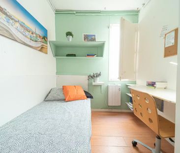 Carrer d'Ausiàs March, Barcelona, Catalonia - Photo 5